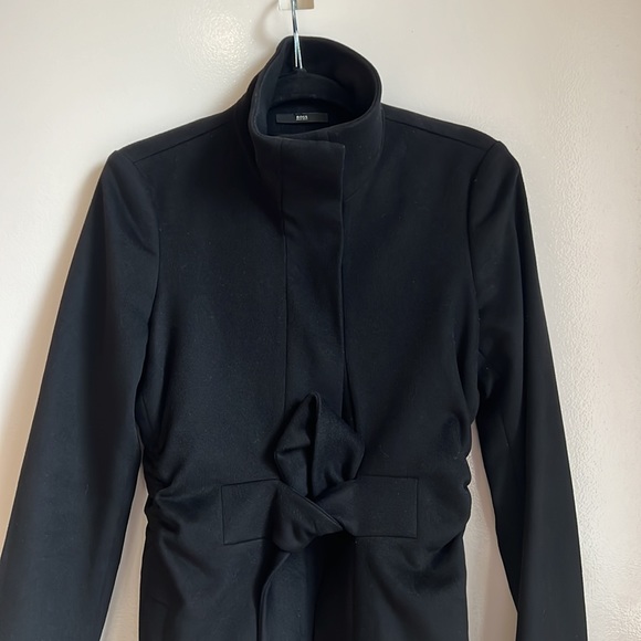 Black Hugo Boss belted wool and angora coat - Picture 3 of 7
